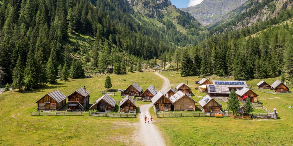 Almsommer Lungau: Berge und kulturelles Erbe in den österreichischen Alpen 1 Almsommer Lungau