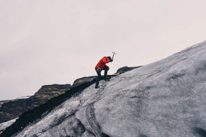 Was kostet die Bergsteigerausrüstung? 3 Kletter- oder Bergsteigerausrüstung