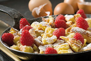 Urlaubsküche: Rezepte gegen Fernweh 4 Urlaubsküche: Rezepte gegen Fernweh 300 Stanglwirt Gasthof Kaiserschmarrn