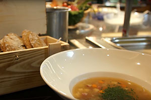 Urlaubsküche: Rezepte gegen Fernweh 3 Urlaubsküche: Rezepte gegen Fernweh 300serfaus fiss ladisfisser gerstlsuppe2cserfaus fiss ladis