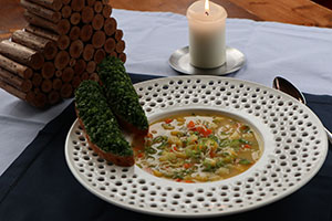 Urlaubsküche: Rezepte gegen Fernweh 5 Urlaubsküche: Rezepte gegen Fernweh 300suppe mit osttiroler kartoffeln cnppb