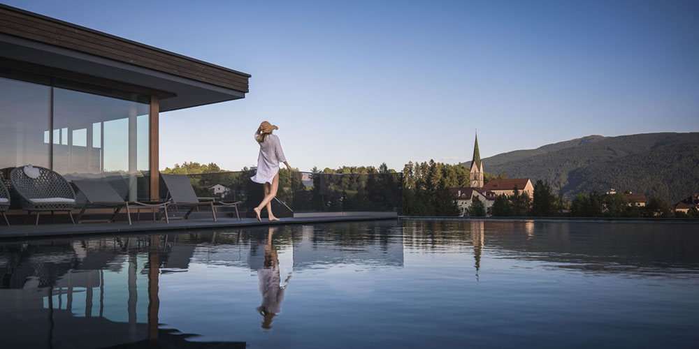 Die 4 schönsten Infinity-Pools im Alpenraum 3 Infinity-Pools im Alpenraum