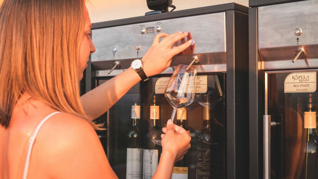 Vinska Fontana Kapela: ein Brunnen für Weinliebhaber 6 Vinska Fontana Kapela