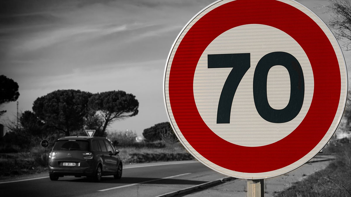 Ab Mai 2024 gelten Schweizer Knöllchen auch für Deutsche 2 Ab Mai 2024 gelten Schweizer Knöllchen auch für Deutsche 1200 traffic sign 3008267 1280 Schweizer Knöllchen