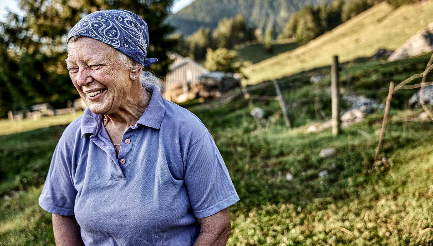 Bergbauern – eine visuelle Liebeserklärung 2 Eine Bergbäuerin und Sennerin im Portrait