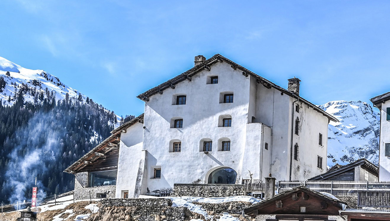 15 Erholungsorte, die Stil und Zeitgeist atmen 16 15 Erholungsorte, die Stil und Zeitgeist atmen 115 1250 WeissKreuz Erholungsort