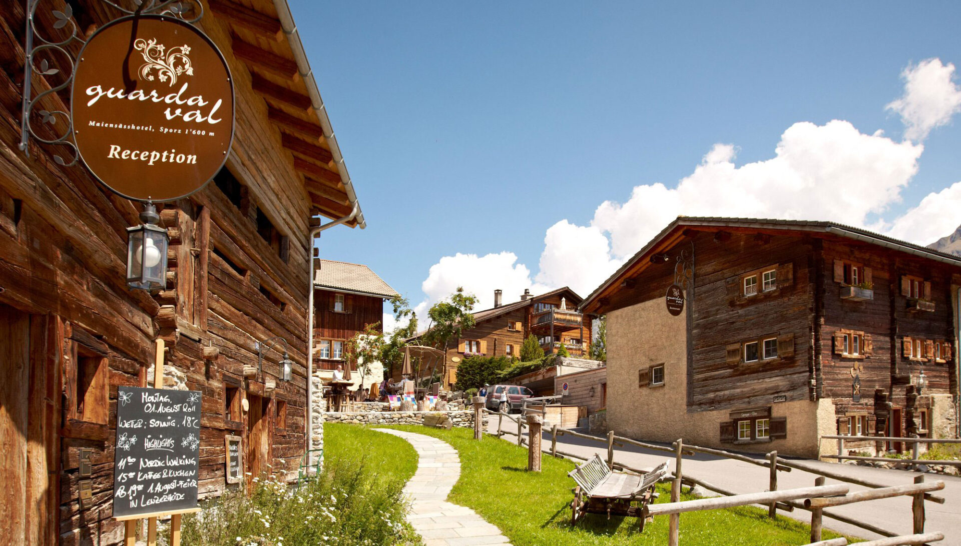 15 Erholungsorte, die Stil und Zeitgeist atmen 7 Tradierte Wärme bietet das Guarda Val
