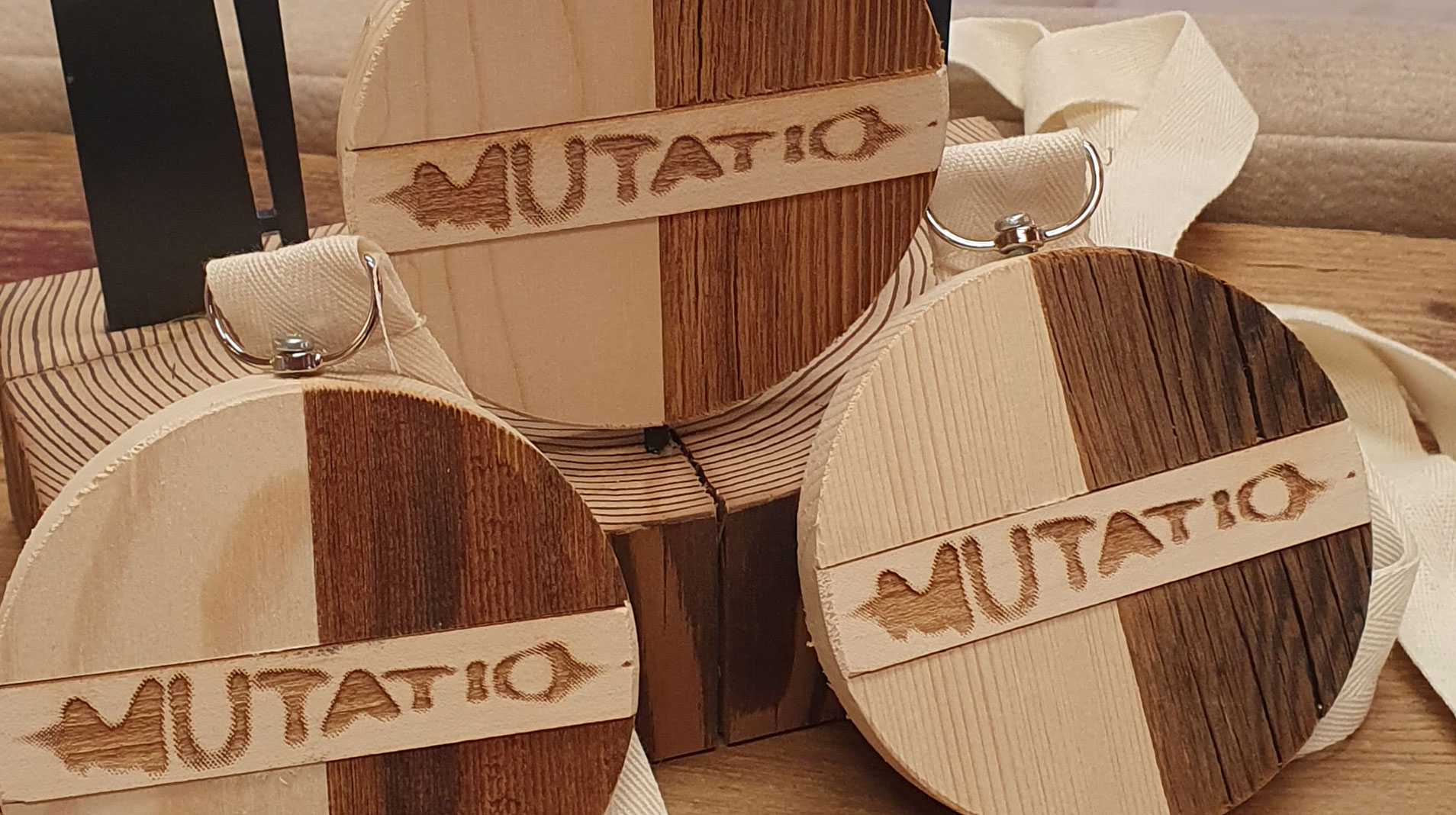 2025er Medaillen des Radrennens Maratona dles Dolomites