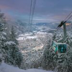 Vom Brambrüesch eröffnet sich ein traumhafter Winterblick auf Chur, unseren Schweizer Lieblingsort.